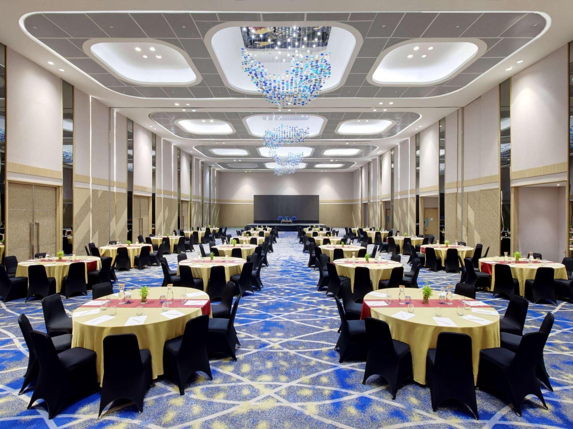 Novotel Samator Timur 4*