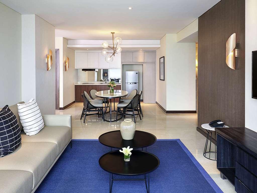 Hotel Novotel Samator Timur Surabaya