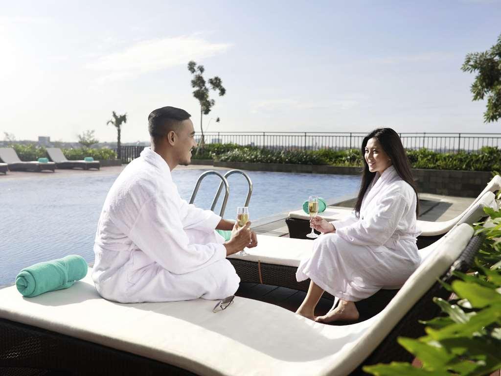 Novotel Samator Timur Hotel 4*