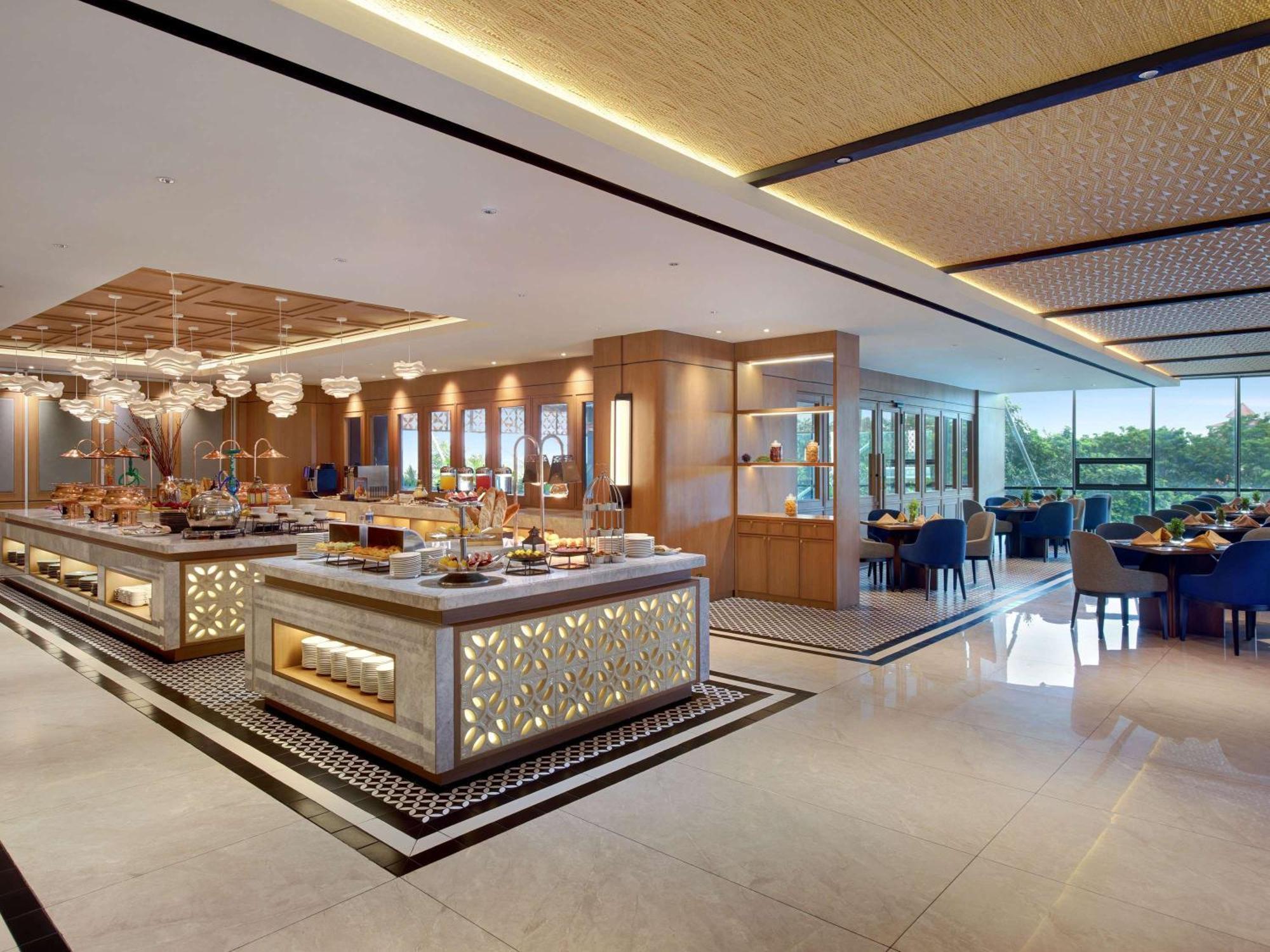 Hotel Novotel Samator Timur 4*